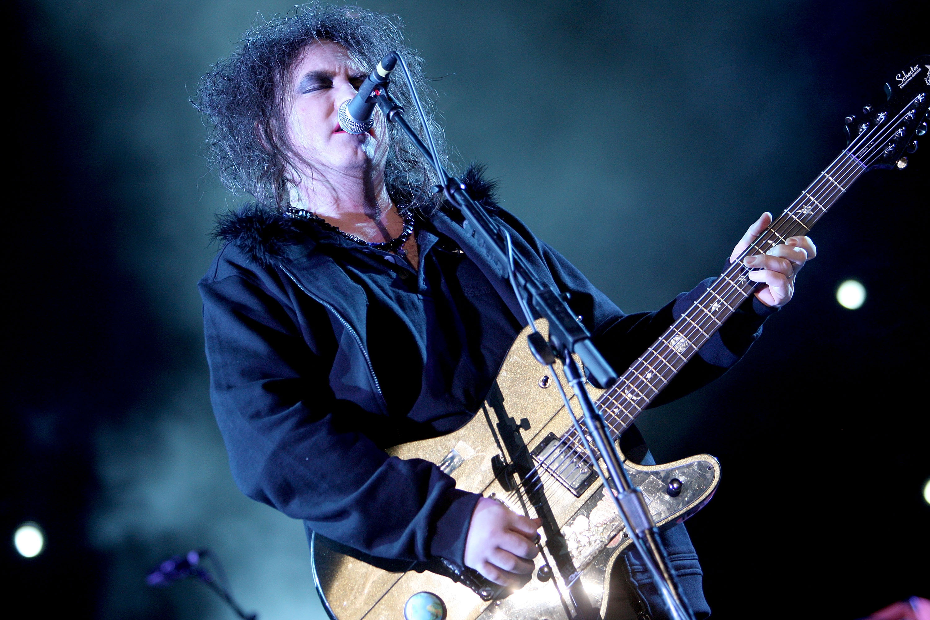 Robert Smith de The Cure elige sus canciones favoritas de New Order En