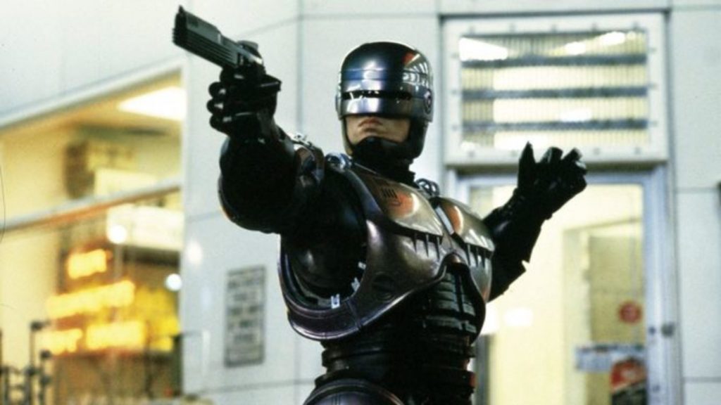 Director de la nueva versión de Robocop quiere que regrese