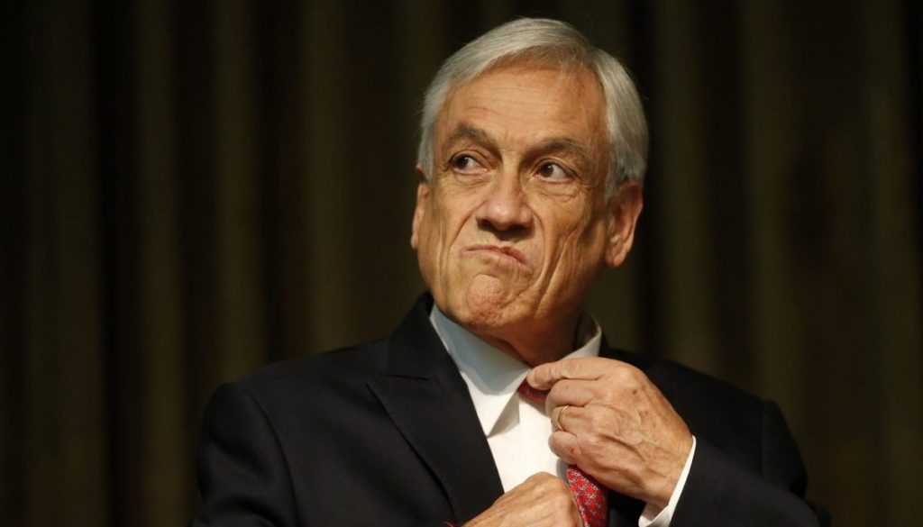 piñera corbata