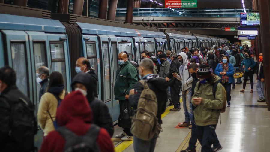 Metro de Santiago A_UNO_1216760 web