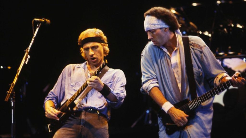 Dire Straits