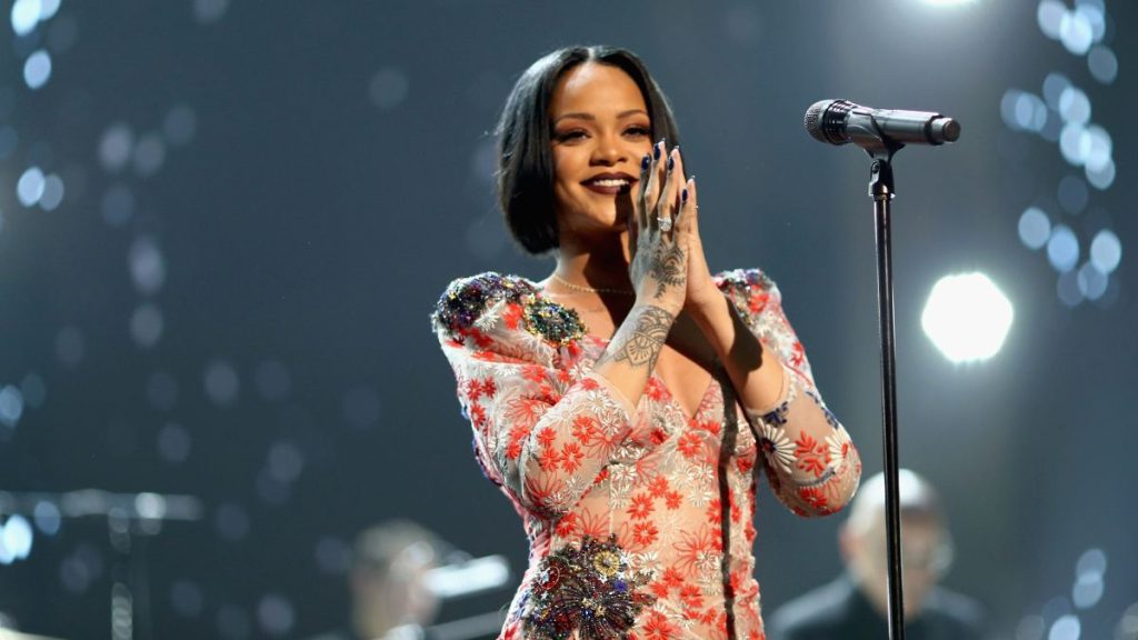 El Regreso De Rihanna