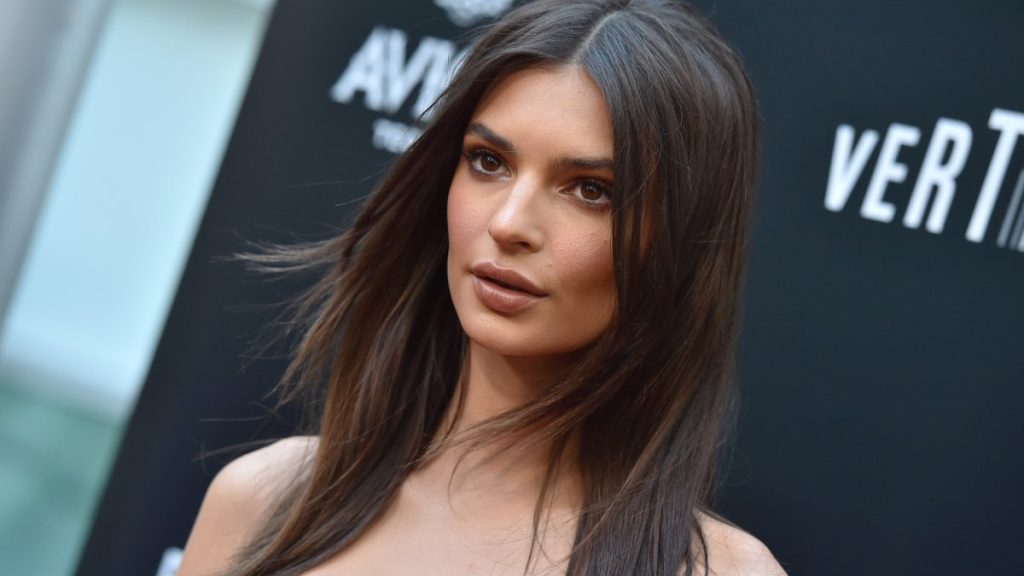 Emily Ratajkowski Deja La Actuación