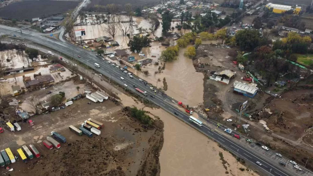 Corte En La Ruta 68 En Santiago