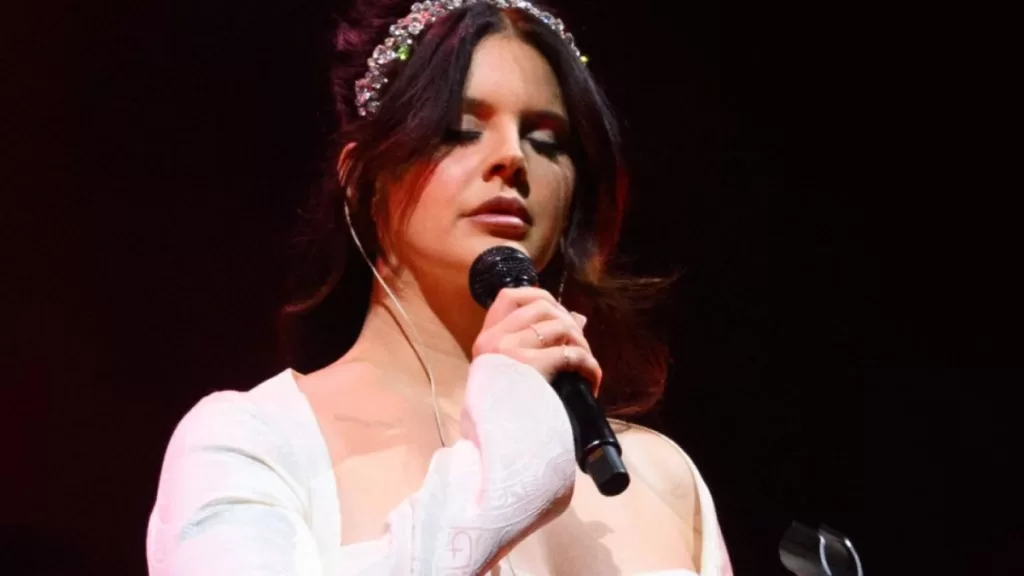 Lana Del Rey Glastonbury 2023