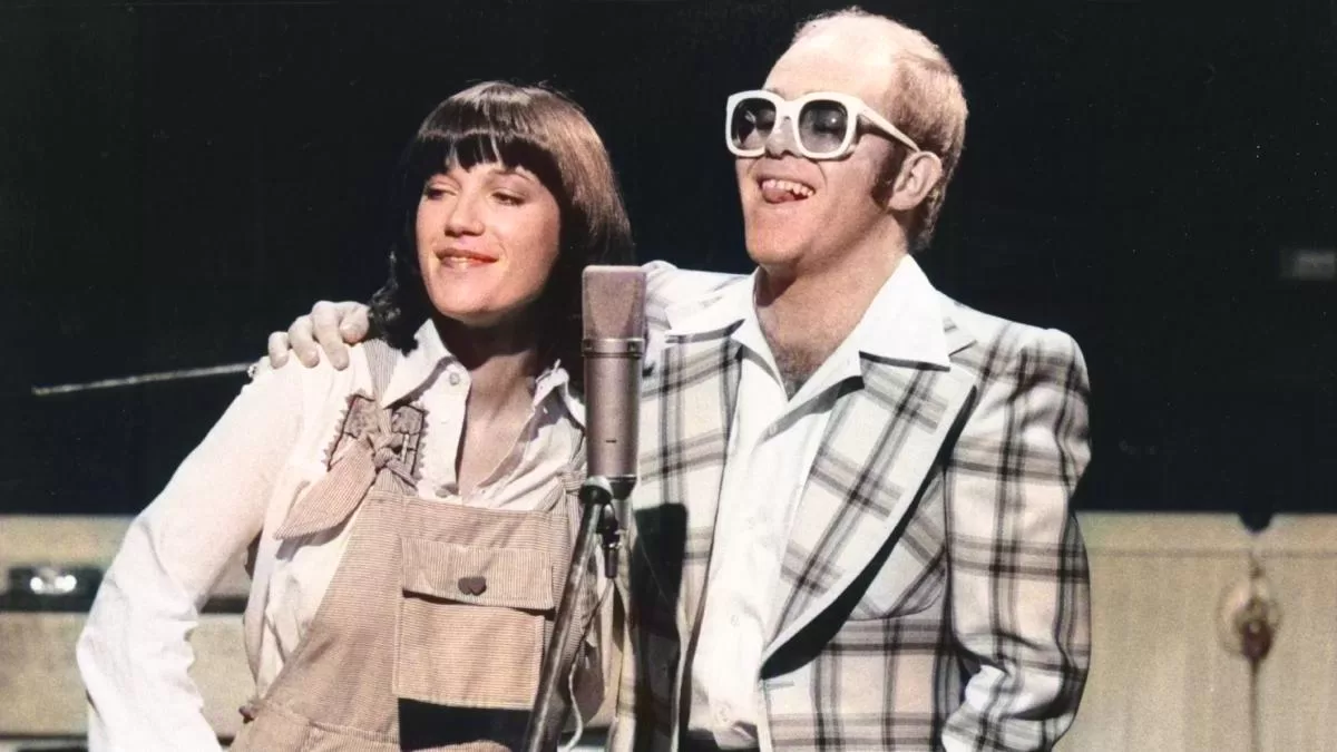 Elton John: Hace 47 años se coronó en el Reino Unido con "Don't Go Breaking  My Heart", su dúo junto a Kiki Dee — Radio Concierto Chile