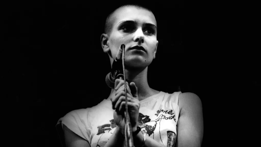 La Vez Que Sinead Oconnor Rompio La Foto Del Papa En Snl