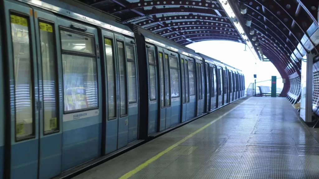 Horario Extendido Del Metro De Santiago Para Fiestas Patrias