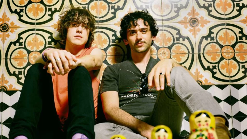 MGMT Lanza Nueva Cancion Con Emotivo Video