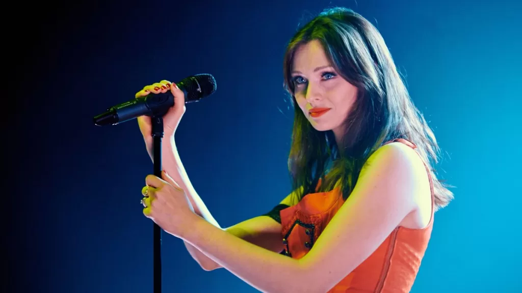 Sophie Ellix Bextor Regresa A Las Listas Con Murder On The Dance Floor