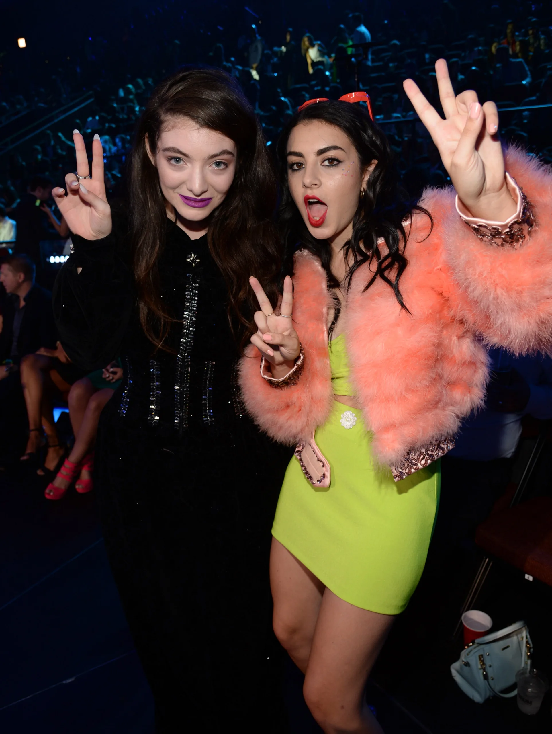 2014 MTV Video Music Awards Backstage & Audience