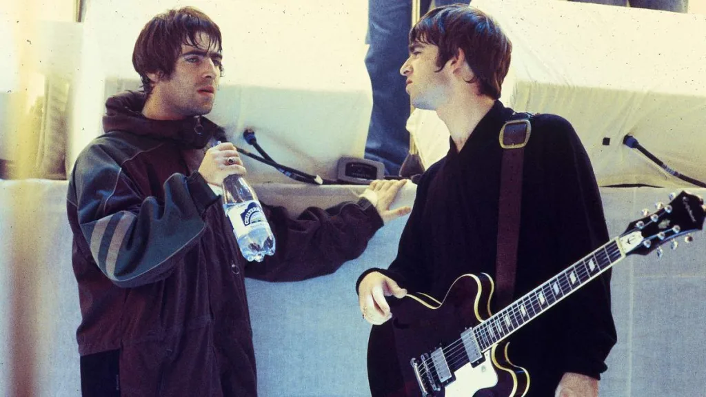 Reunion De Oasis