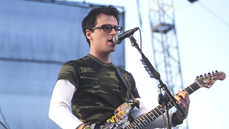 Weezer Lanza Demo De Su Album Debut