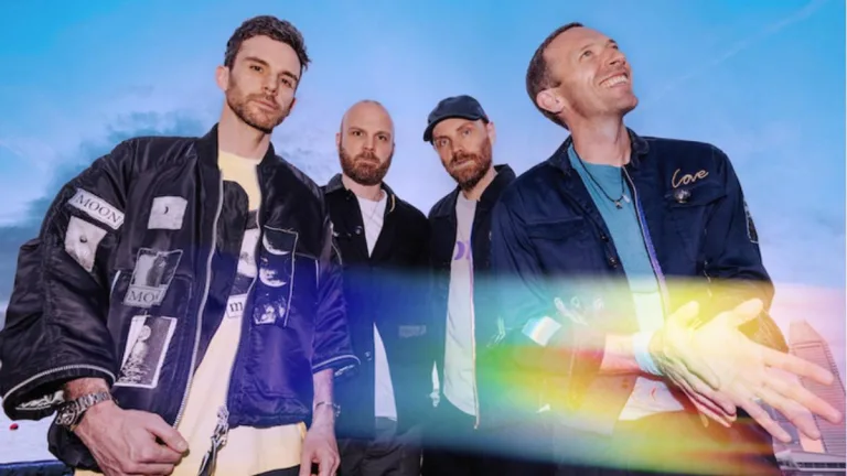 Coldplay Estrena Nuevo Single We Play