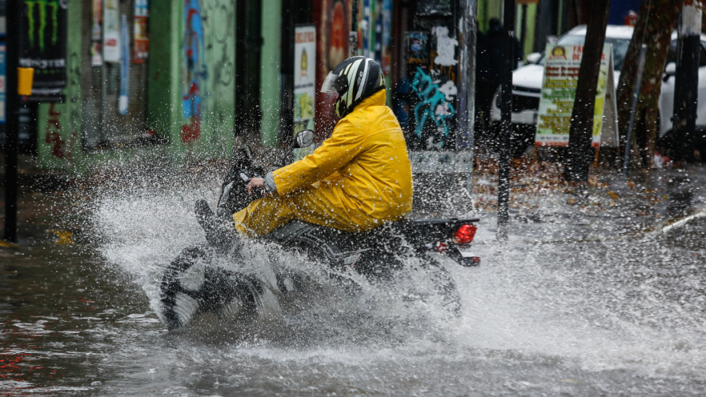 Lluvia En Santiago