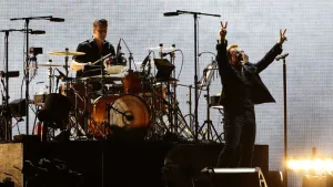 U2 Larry Mullen Jr Bono