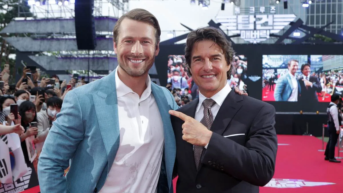 Glen Powell Tom Cruise