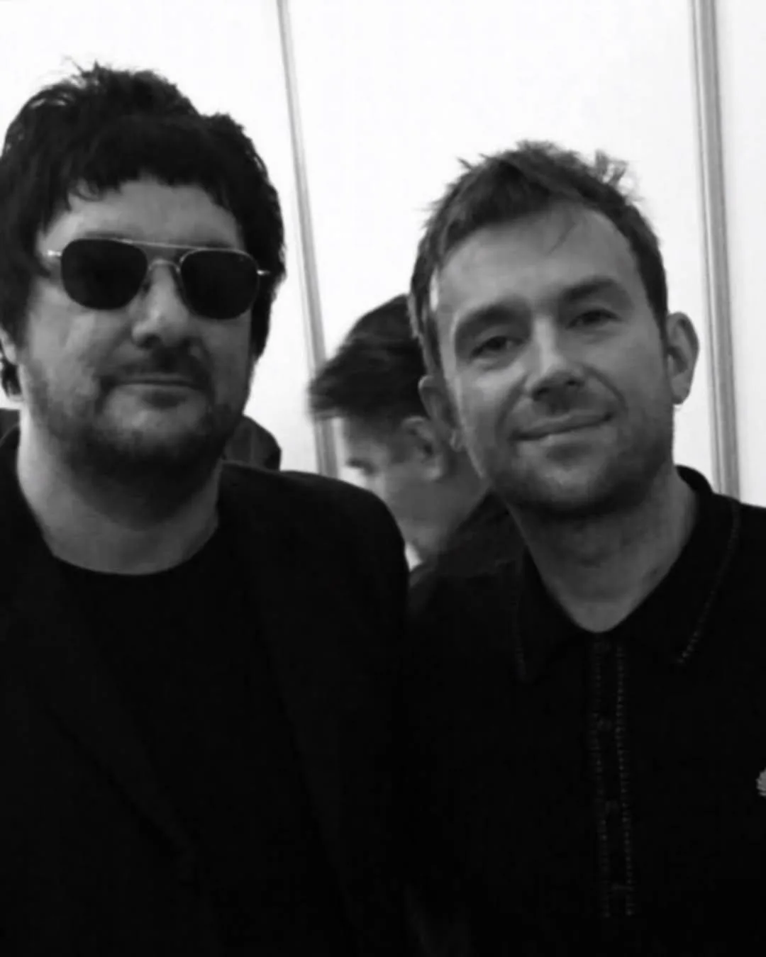 Los Tres Y Blur